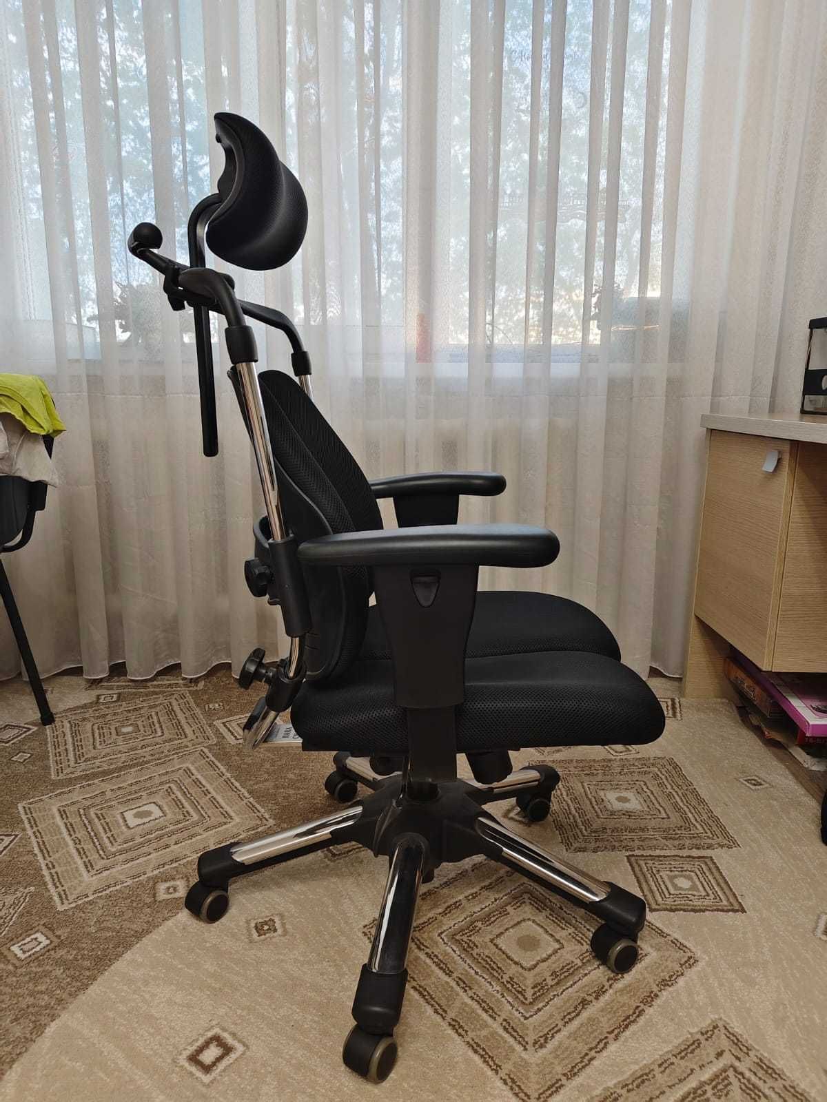 ортопедическое кресло для работы и игр