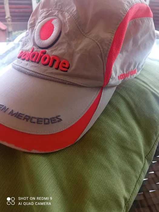 Vand sapca originala VODAFONE