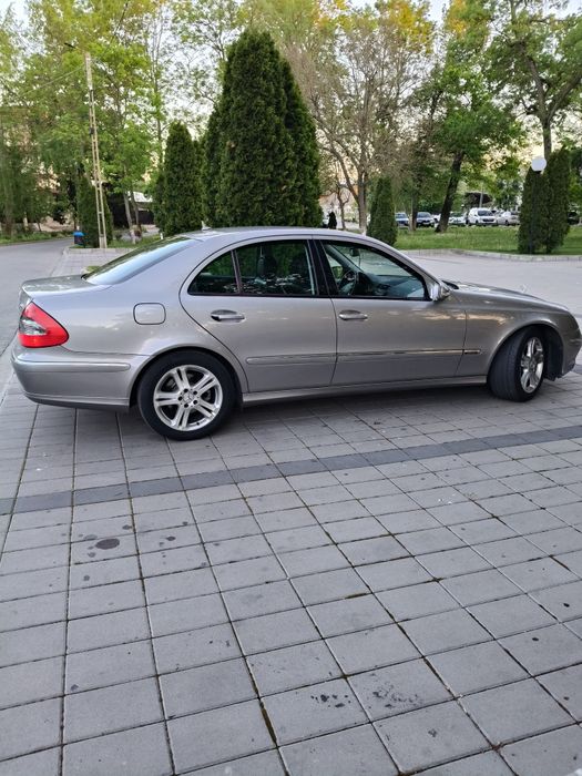 Mercedes e klasse w 211 an 2007