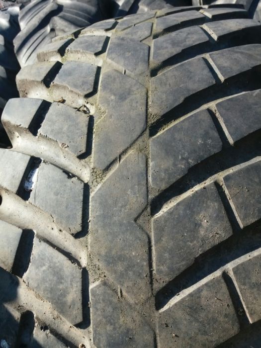 Cauciucuri tractor pentru asfalt 440/80R24