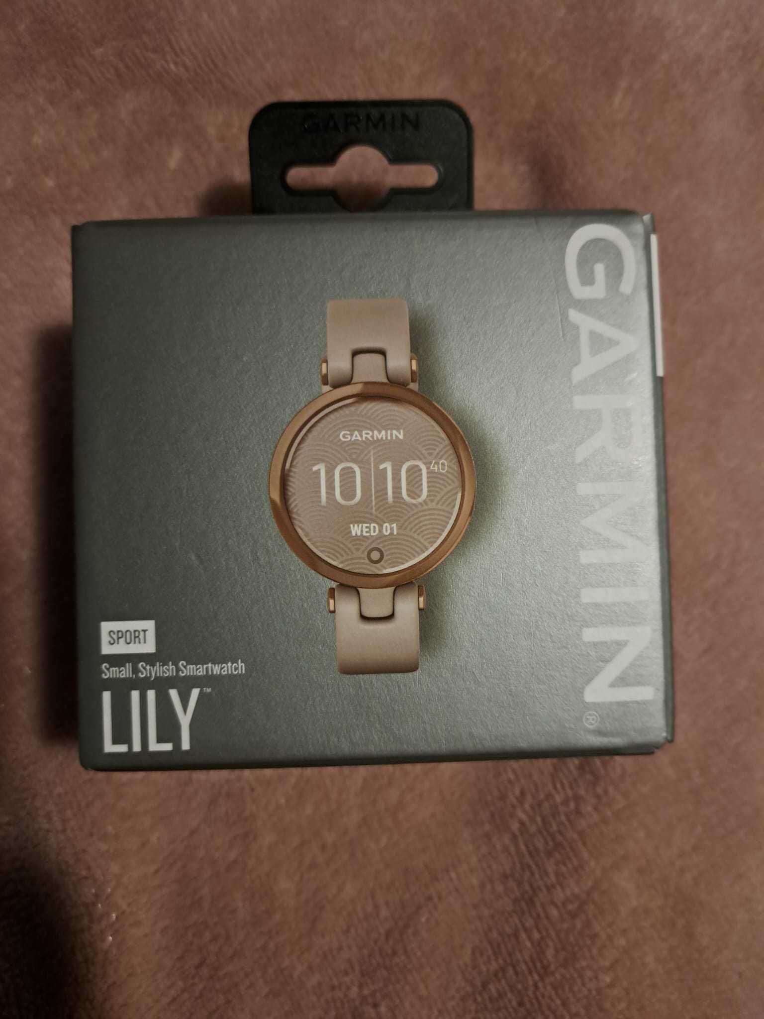 Ceas smartwatch Garmin LILY, Rose Gold /Light Sand