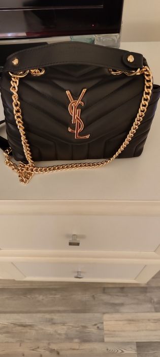 Шикозна чанта черна