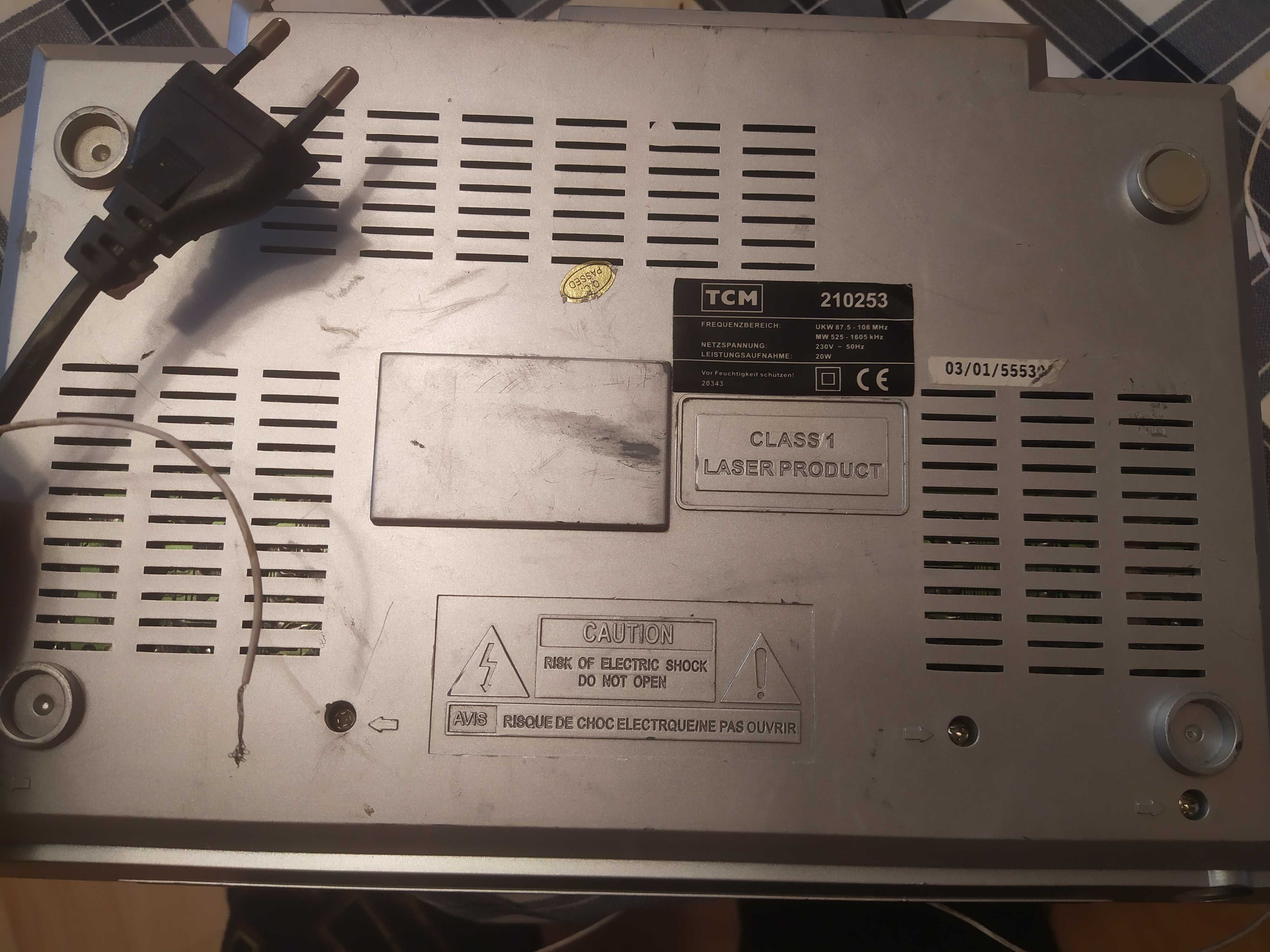 Немска CD Стерео уредба / CD Player + FM/AМ Радио TCM 210253