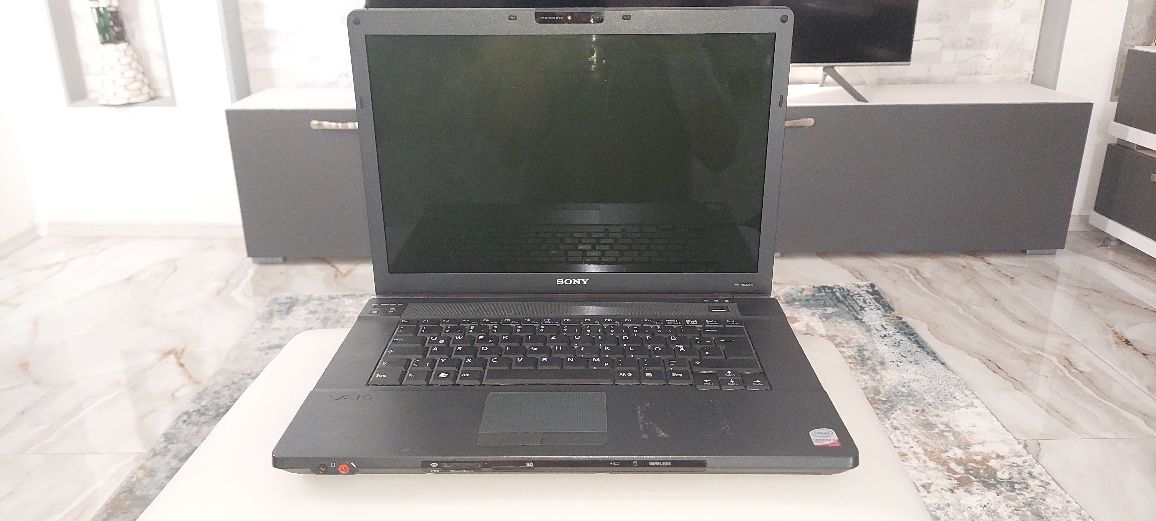 Laptop SONY model PCG-9Z1M personal computer foarte bun