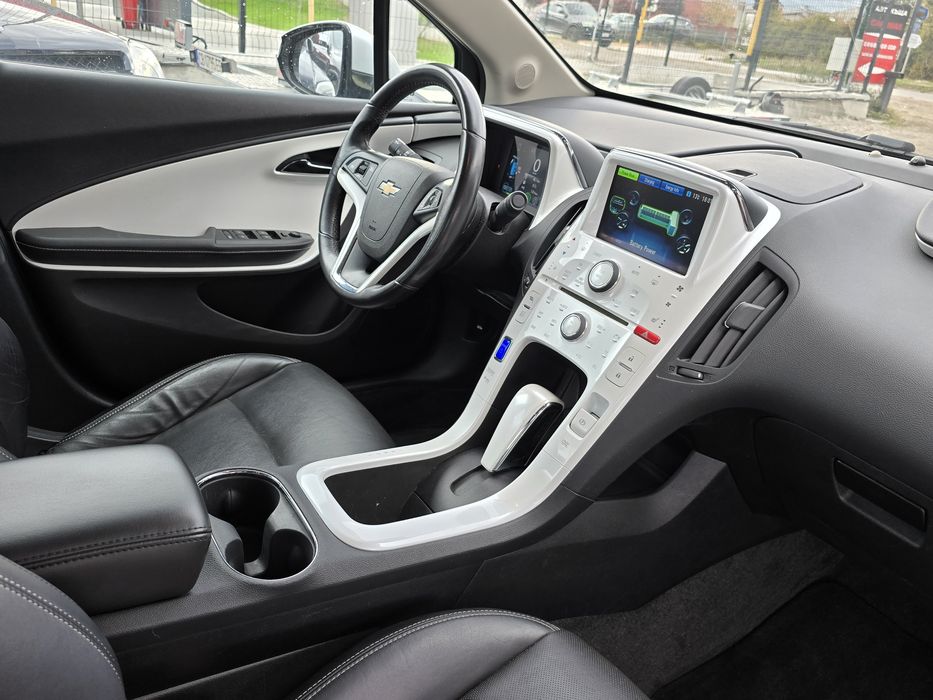 Chevrolet Volt Premier/ Plug-In Хибрид/Лизинг