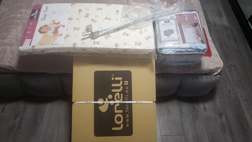 Детско легло с матрак и спален комплект