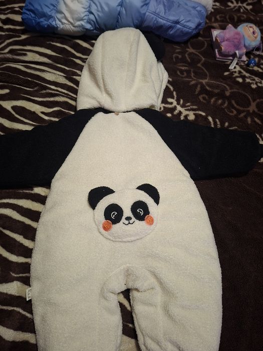 Комбинезон очень теплый для малышей