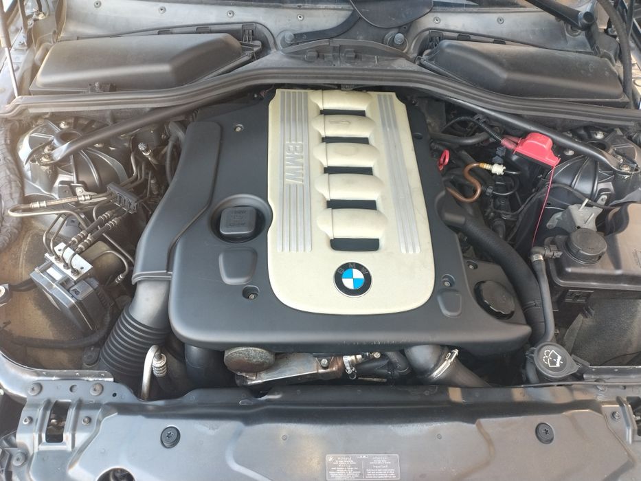 Vând BMW in stare foarte buna de funcționare