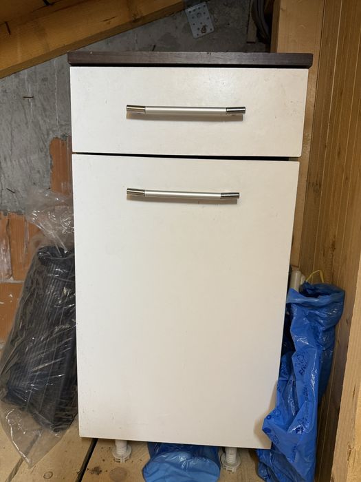 Vand corp inferior bucătărie