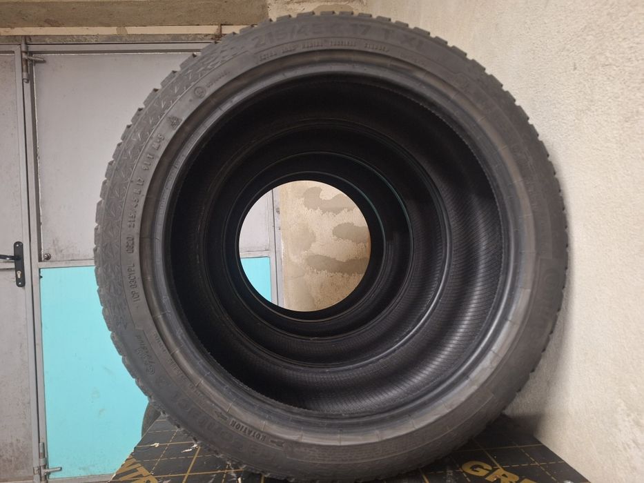 Зимни гуми Continental 215/45/17