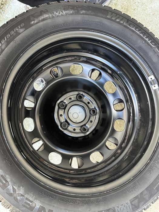 Джанти със зимни гуми 16 5x112 6,5J ET46