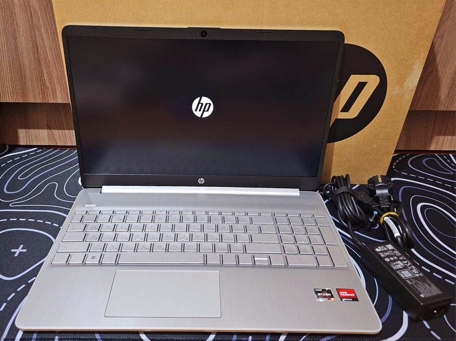 Hp laptop 15 ssd512,Ozu16, 6 ядерный!