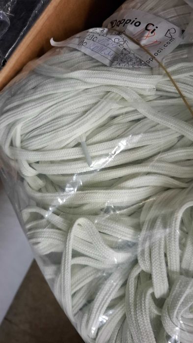 връзки за обувки