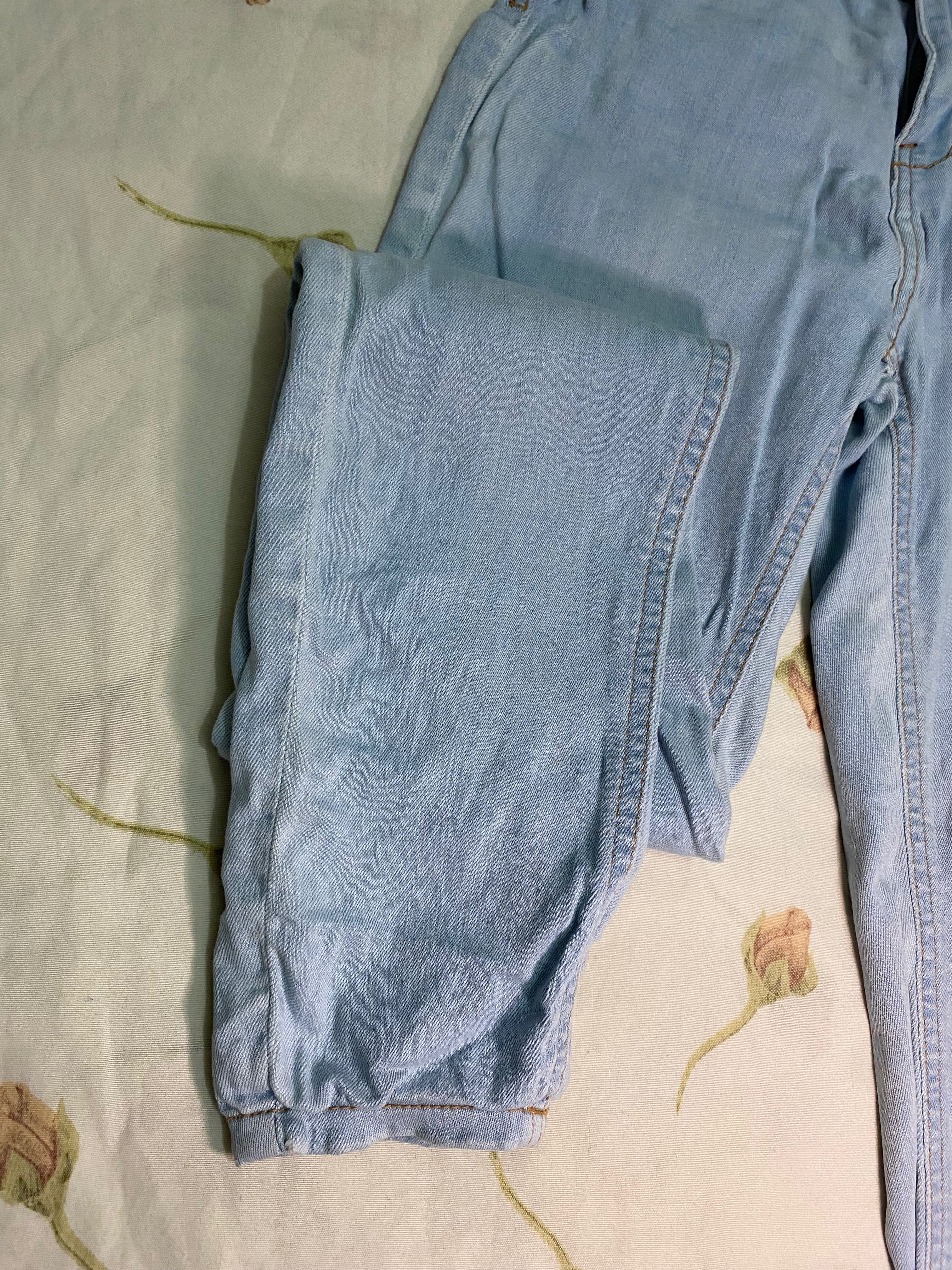 Продавам сини дънки/ skinny jeans/