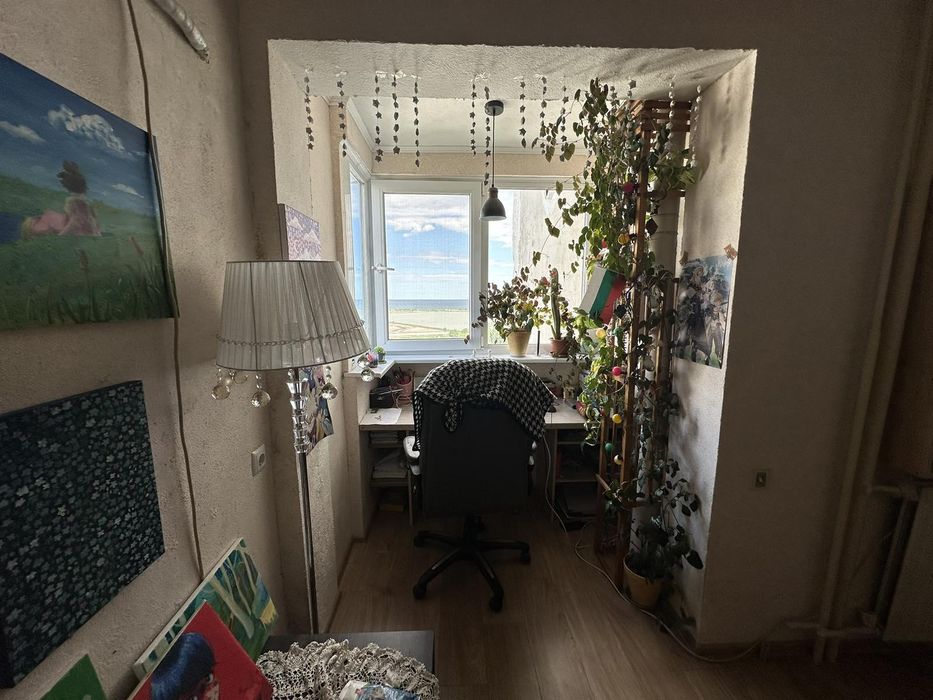 Продава се Тристаен апартамент в Бургас, Зорница - 62 кв.м за 2017 €/кв.м - Снимка #6