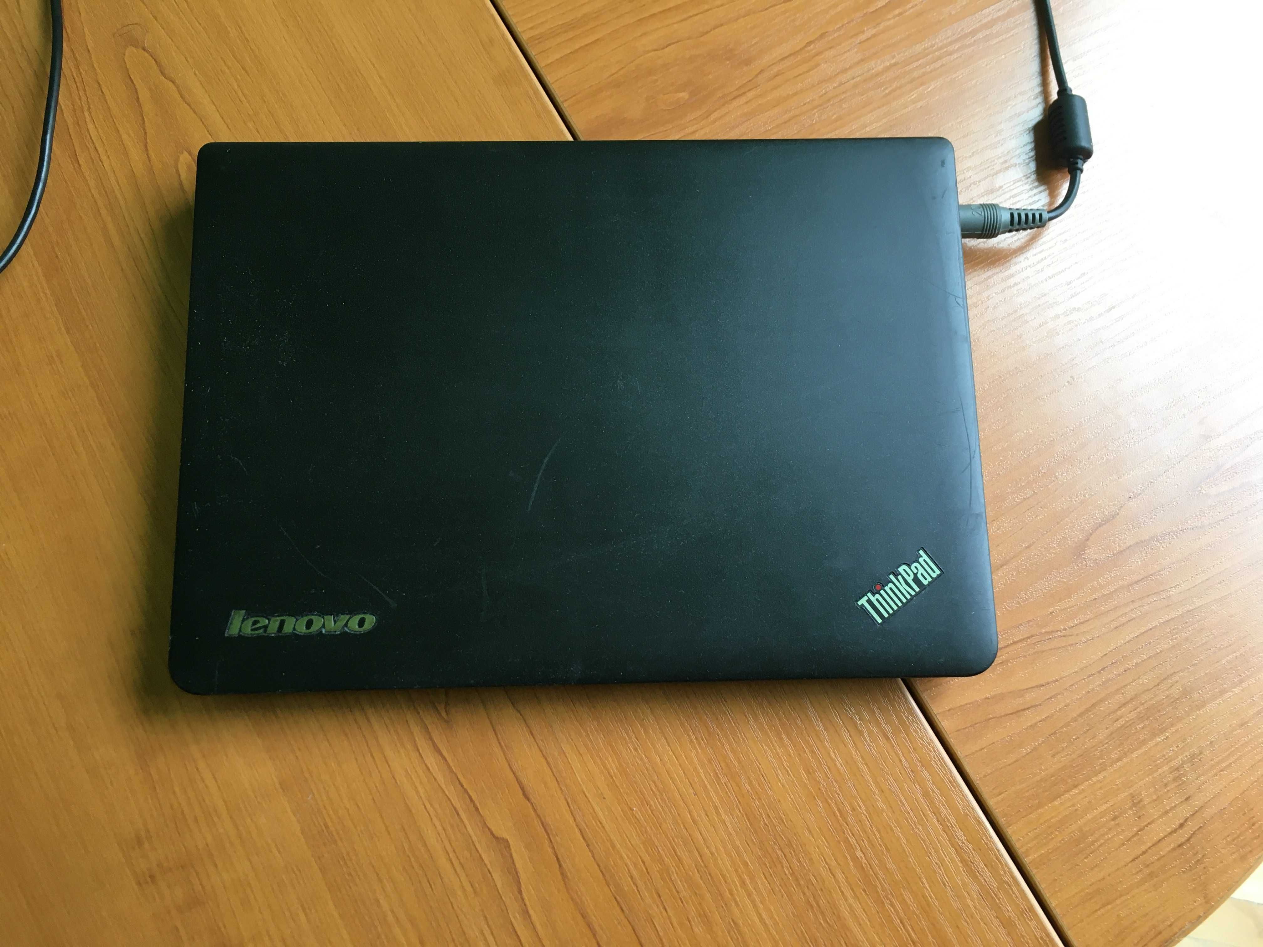 Лаптоп Lenovo ThinkPad X121e Laptop, 1.65 GHz, 110 Gb SSD, RAM 4Gb