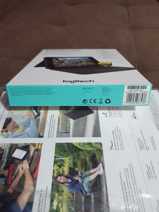iPad Logitech Rugged Folio husa+tastatura