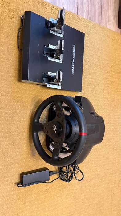 Thrustmaster T500 RS Pedale peste Logitech G29 volan PC profesional