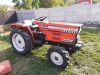 Tractor hinomoto 4x4 schimb