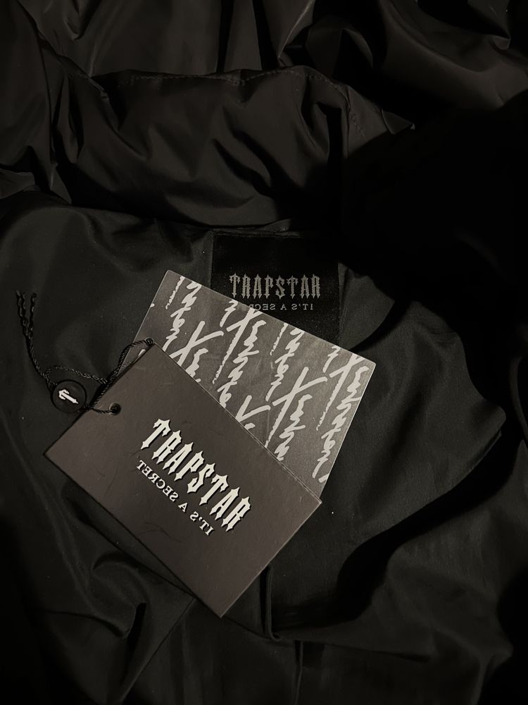 Trapstar irongate jacket