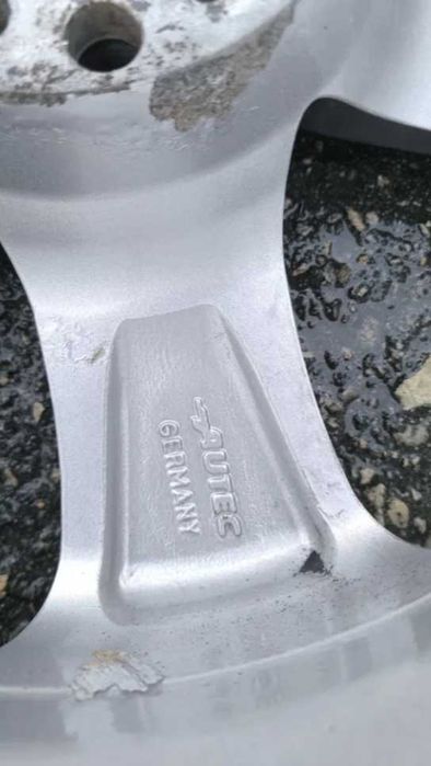 Алуминиеви джанти 17" с зимни гуми Семперит 225 х 60 х 17 за BMW.