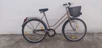 Bicicleta clasica veche de dama cu 3 viteze in butuc de 26 inch