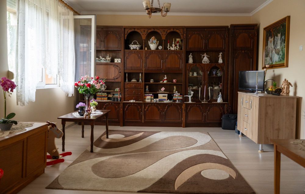 Apartament 3 camere (confort 1) – living IMENS, parter, zonă premium