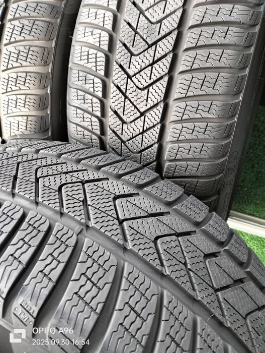 235 45 20 Pirelli, Continental 2024