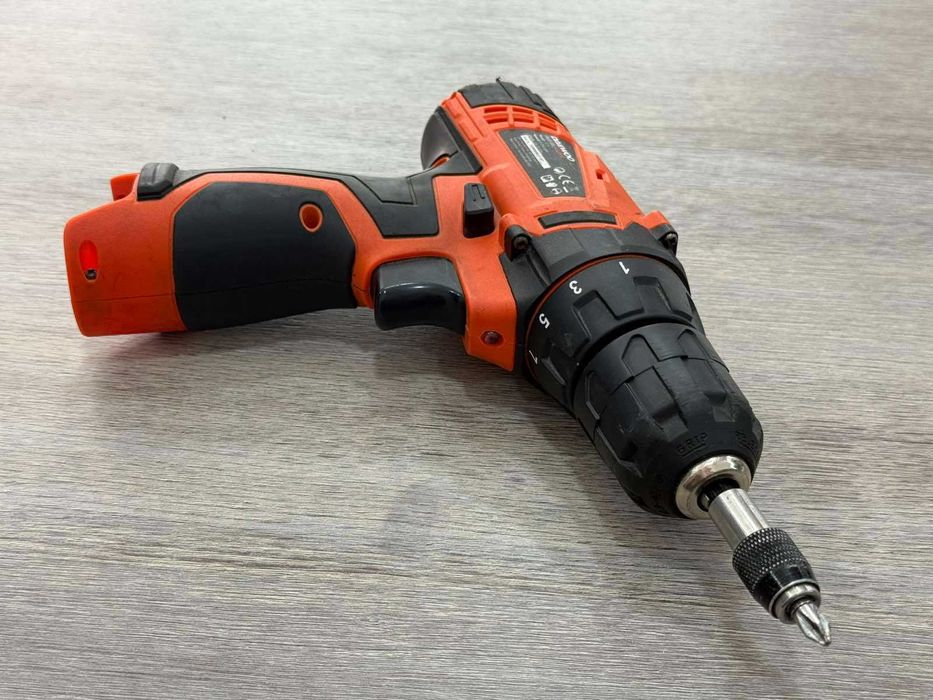 Акумулаторен винтоверт DAEWOO DALD1210