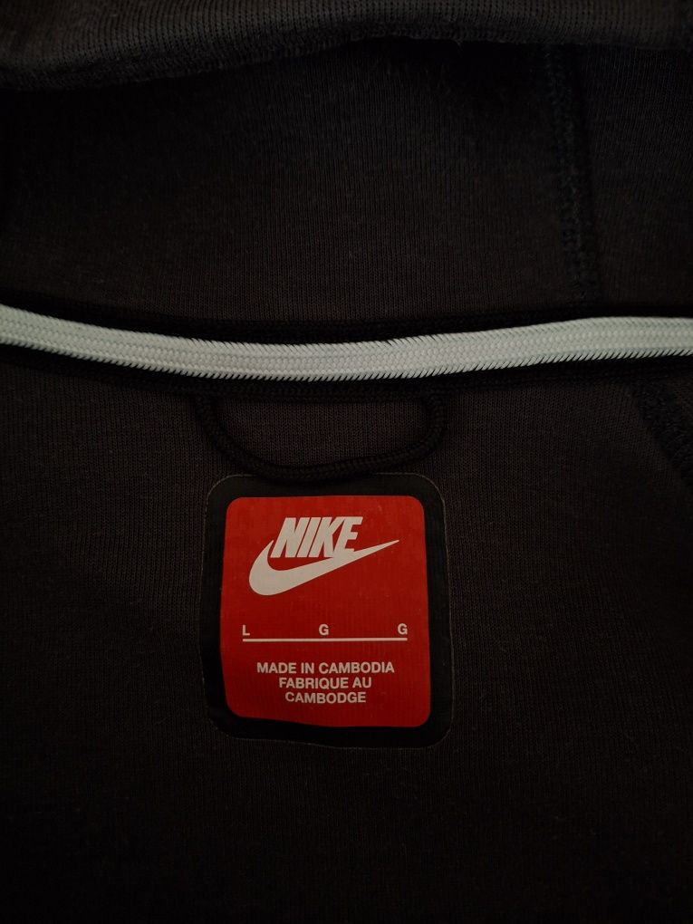 Nike tech тъмно сив