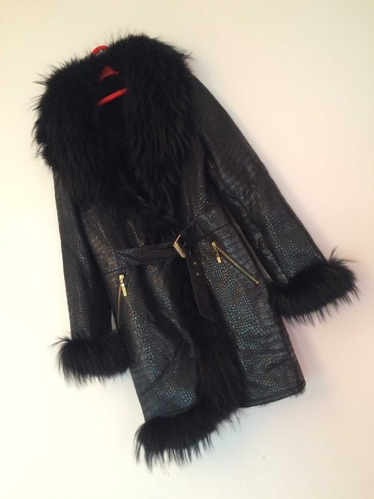 Женская одежда. Натуральная кожа и мех. Бренд. Идеальное сост.