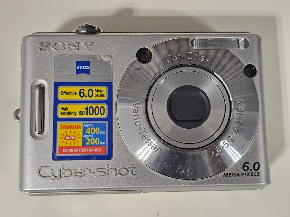 Aparat foto digital compact Sony DSC W30