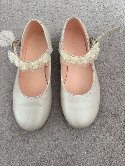 Детски обувки за принцеси