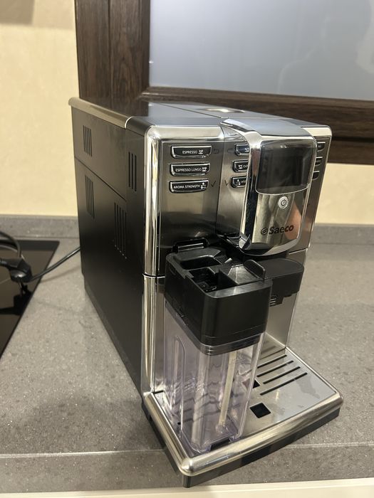 Saeco incanto hd9817