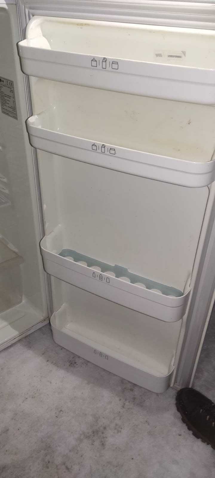 Холодильник LG NO FROST высота 1,5 метра