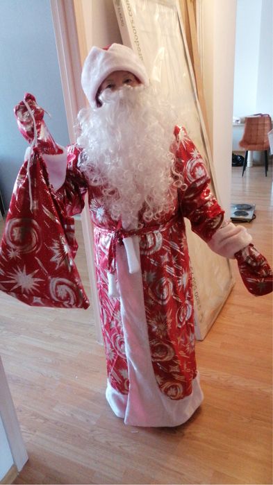 Костюмы деда мороза и снегурочки