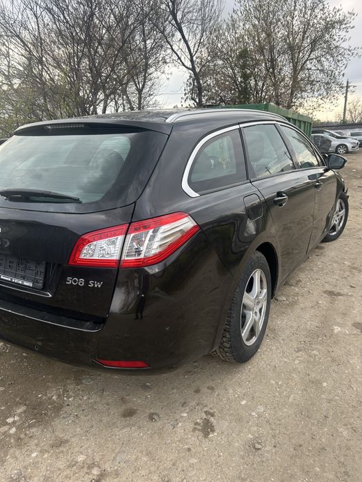 Haion, bară spate, stopuri Peugeot 508 SW 2011