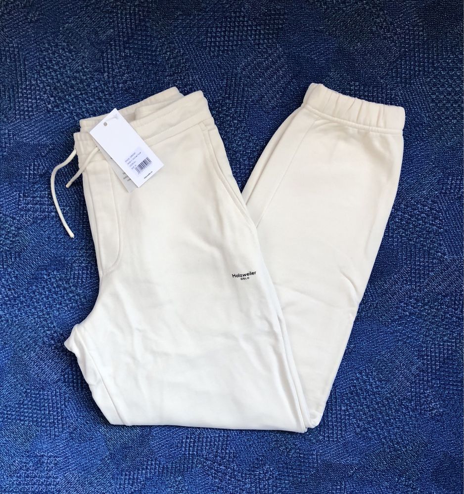 НОВО Holzweiler Oslo Sweat Trouser ОРИГИНАЛНО мъжко долнище - M