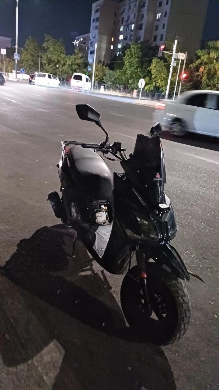 Sotiladi barcha malumotlar telfon orqalik