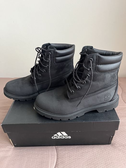 Timberland дамски боти от набук