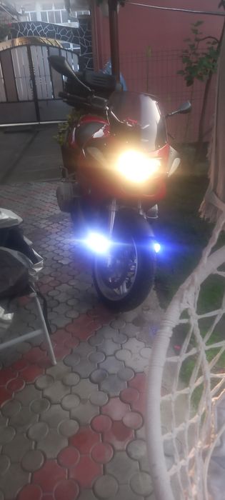 Motocicleta  bmw r1100s