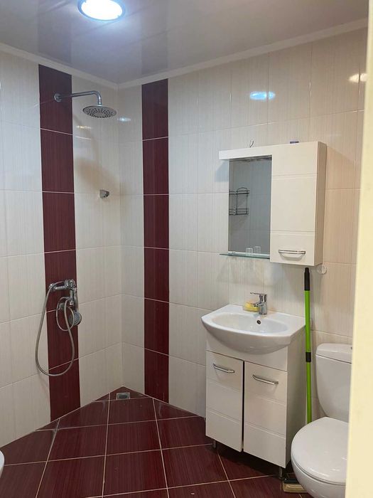 Продава се Тристаен апартамент в Велико Търново, Бузлуджа - 115 кв.м за 957 €/кв.м - Снимка #20
