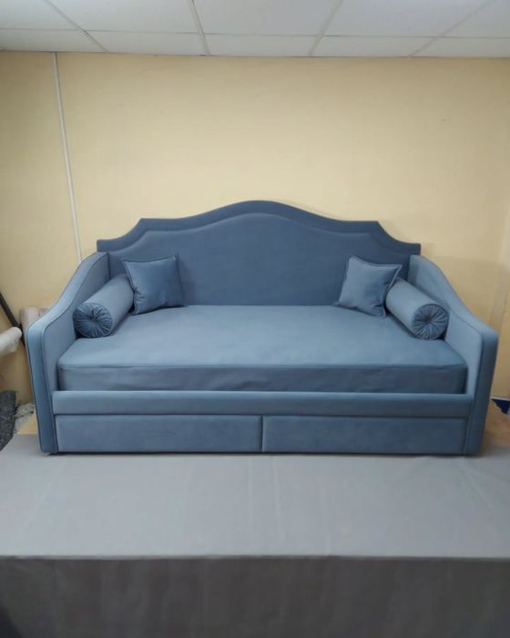 Диван-мягкая кровать для мальчиков