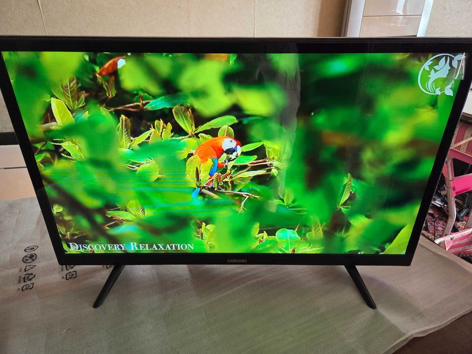 Телевизор 32 (81см) Samsung смарт QA32_QA85QX2AAJXXZ