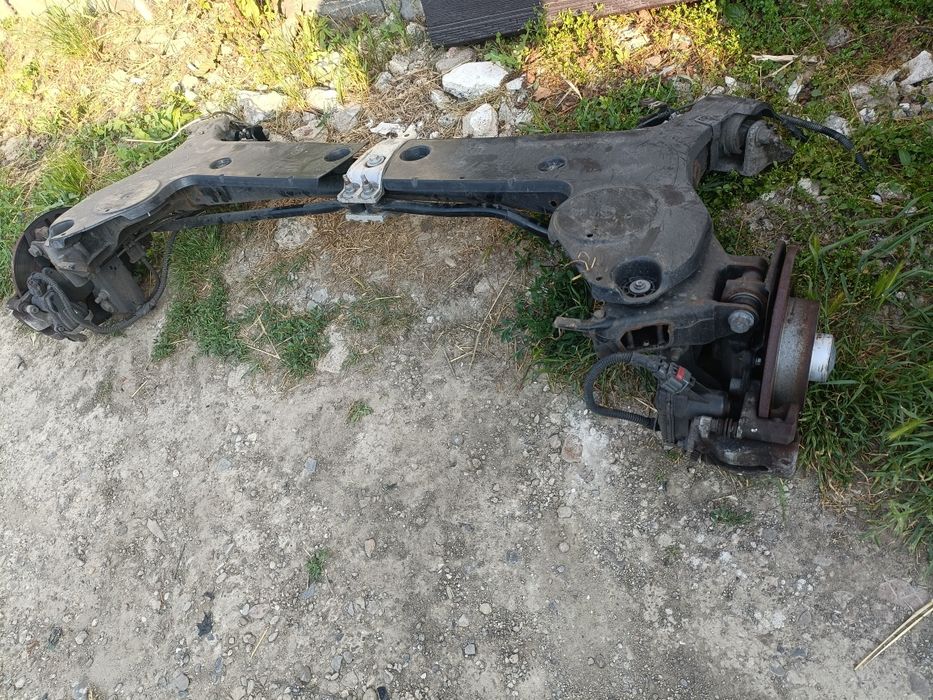 Punte spate Renault Espace 5 inițiale Paris 2018-2023