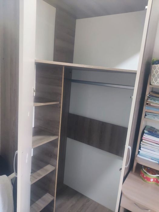 Продам шифонер угловой