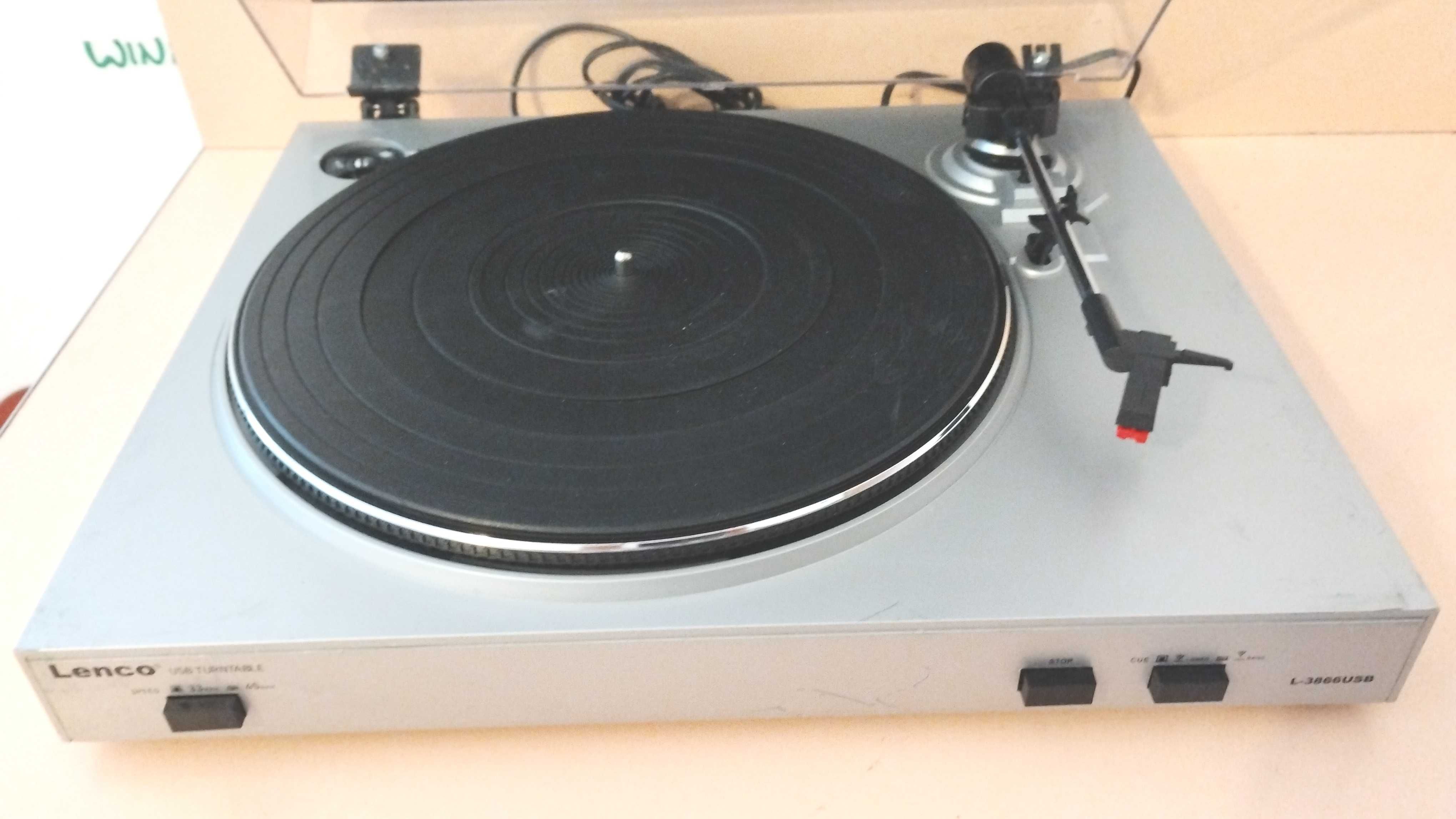 accesorii audio hi fi pickup Lenco 3866 cu preamplificator incorporat