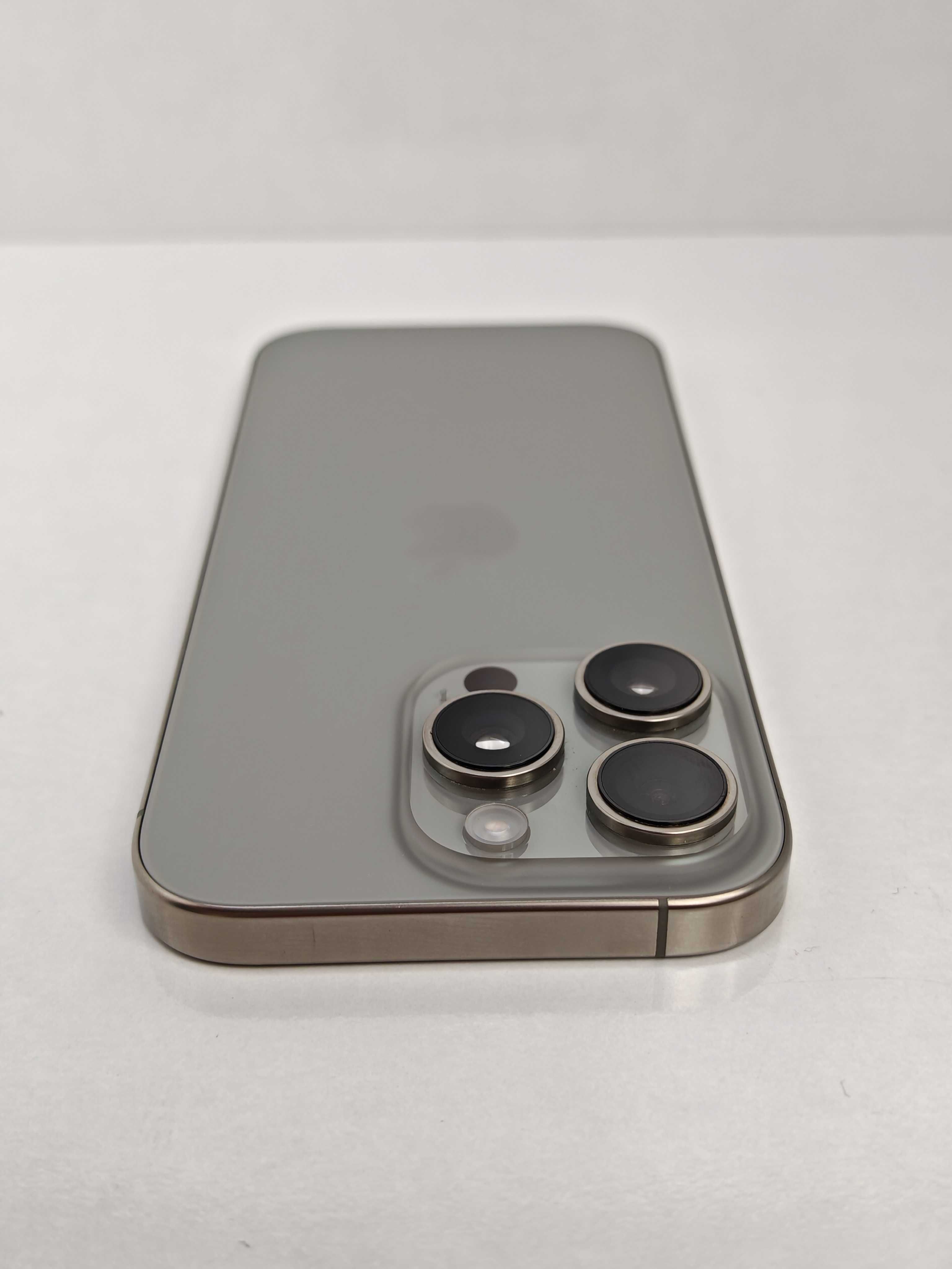iPhone 16 Pro 128GB Natural Titanium