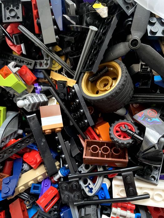 LEGO Piese Originale 9 KG cu cărticele de asamblare