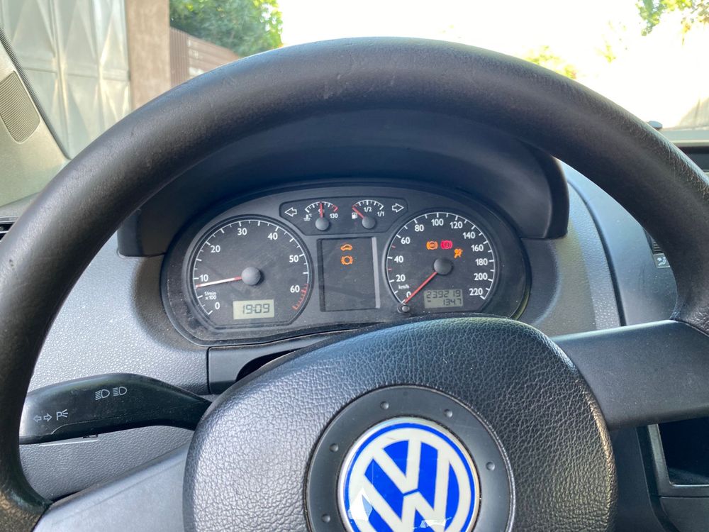 Vand vw polo  modelu fara ac